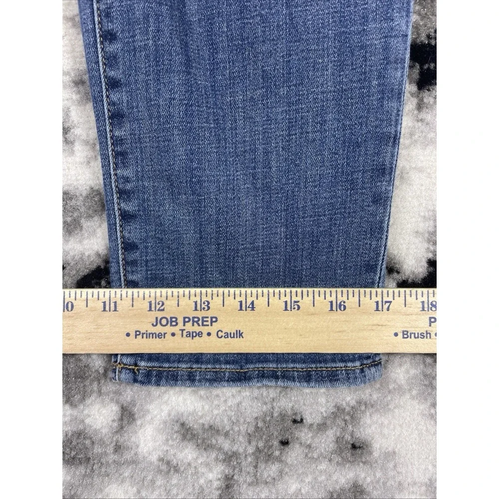 Chicos So Slimming Girlfriend Slim Ankle Jeans Womens Size 6 Medium Wash Stretch
